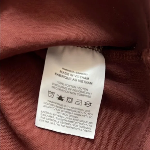 Nike Red Boxy Crop T-Shirt Short Sleeve - Picture 4 of 4